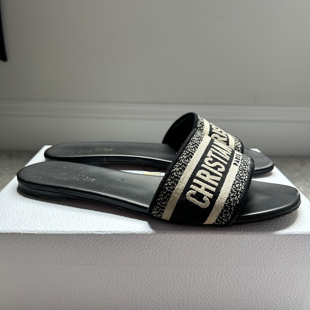 Dior Black and Cream Women's Slides - Picture 2 of 6